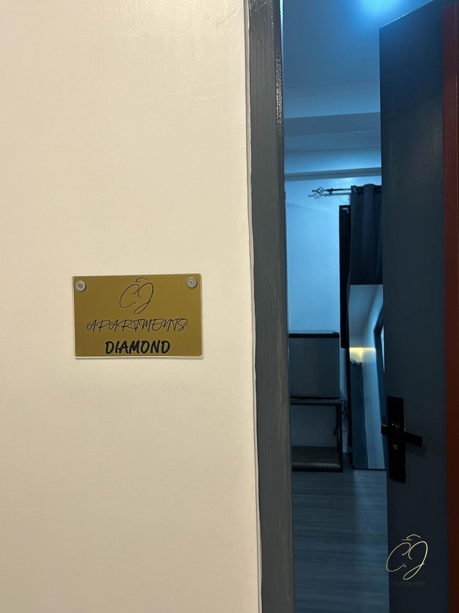 Cj Apartments Олонгапо Экстерьер фото